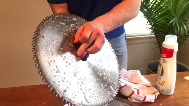 How To Clean Saw Blade