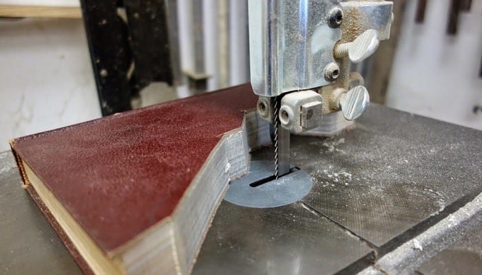 cutting with band saw